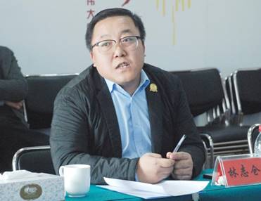 说明: 28a7ed774e7337f9c3d354236fd258c