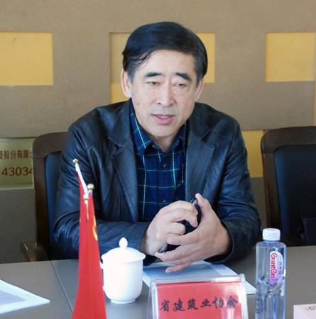 说明: 说明: 范越林